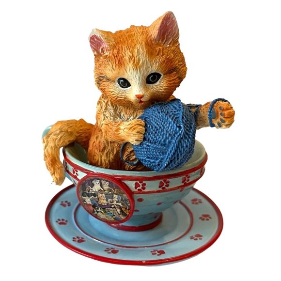 2 Jürgen Scholz Cozy Kitten Teacups Making Music & Frisky Business Cat Figurines - Picture 4 of 14
